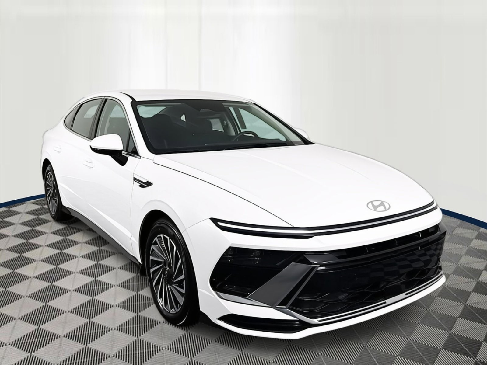 2025 Hyundai Sonata Hybrid SEL's photo