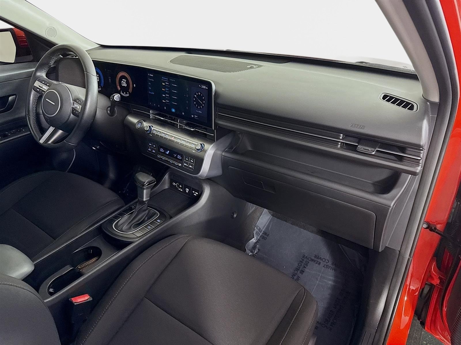 2024 Hyundai Kona SEL - Photo 27