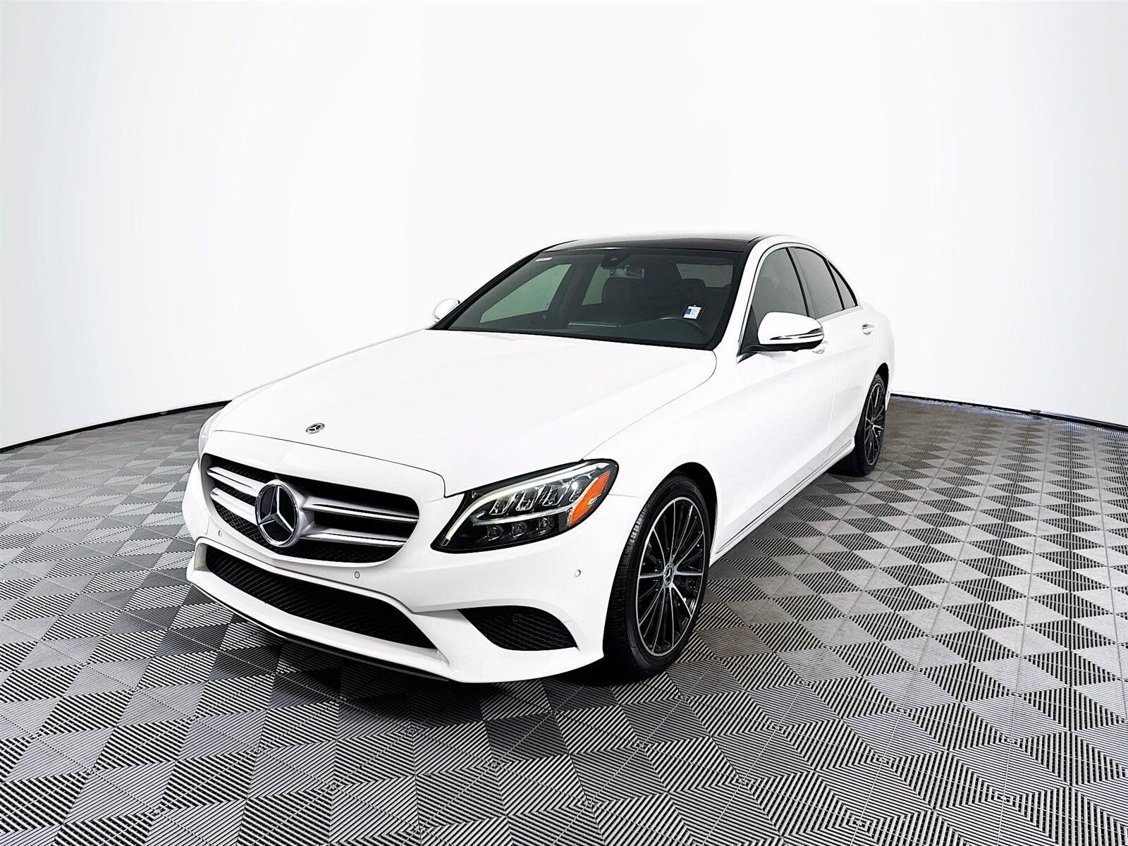 2021 Mercedes Benz C 300 Sedan photo 3