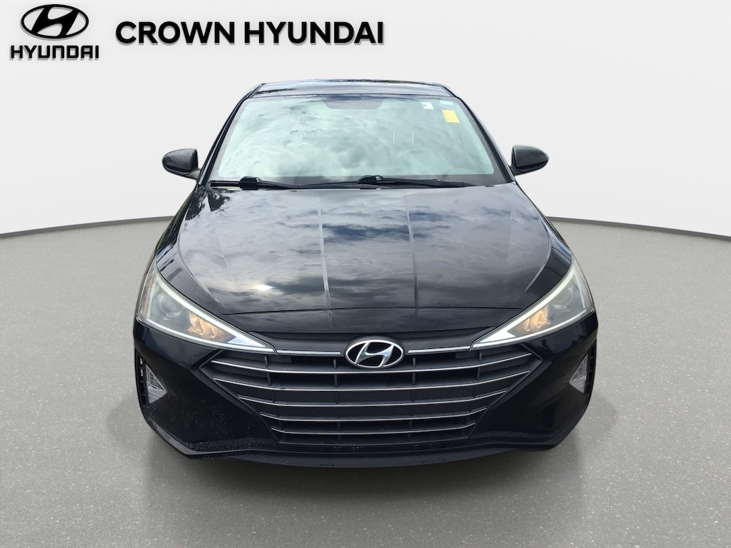 Used 2019 Hyundai Elantra SE Sedan