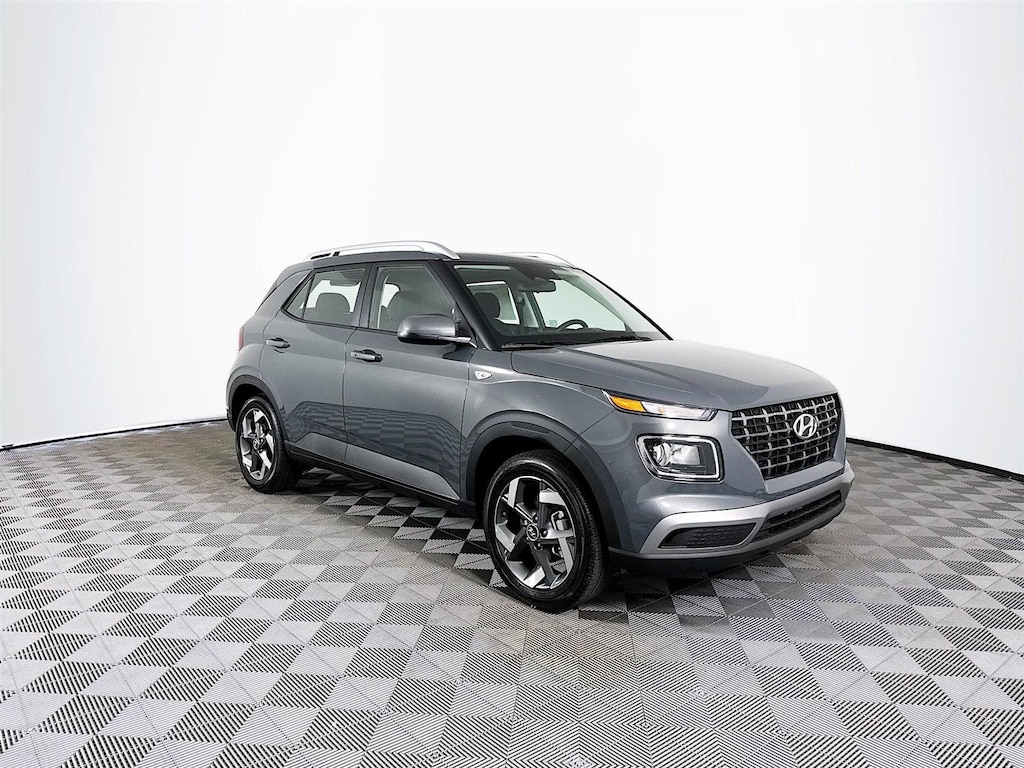 New 2025 Hyundai Venue SEL SUV