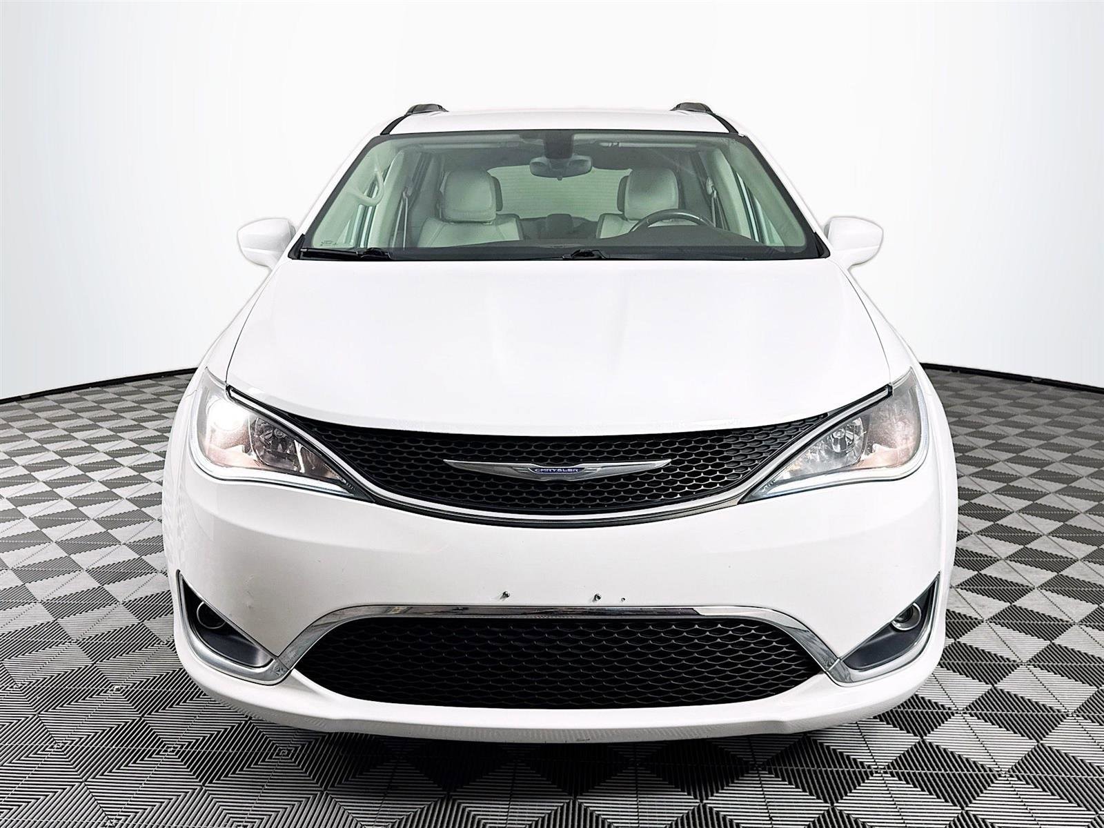 Used 2017 Chrysler Pacifica Touring-L with VIN 2C4RC1BGXHR691523 for sale in St. Petersburg, FL