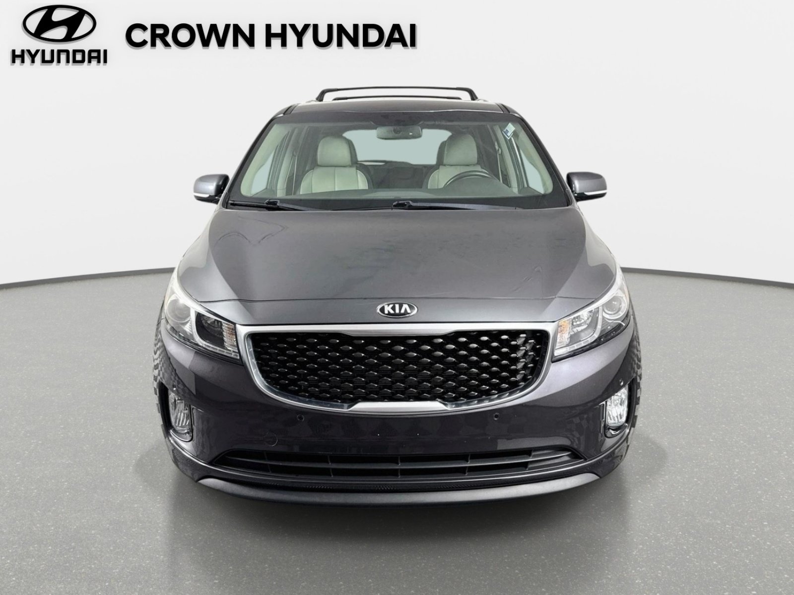 Used 2017 Kia Sedona SX with VIN KNDMC5C19H6325815 for sale in St. Petersburg, FL