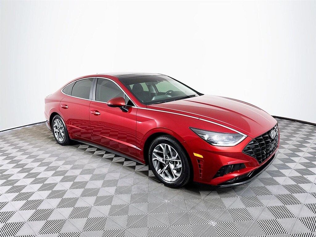 Used 2023 Hyundai Sonata SEL Sedan
