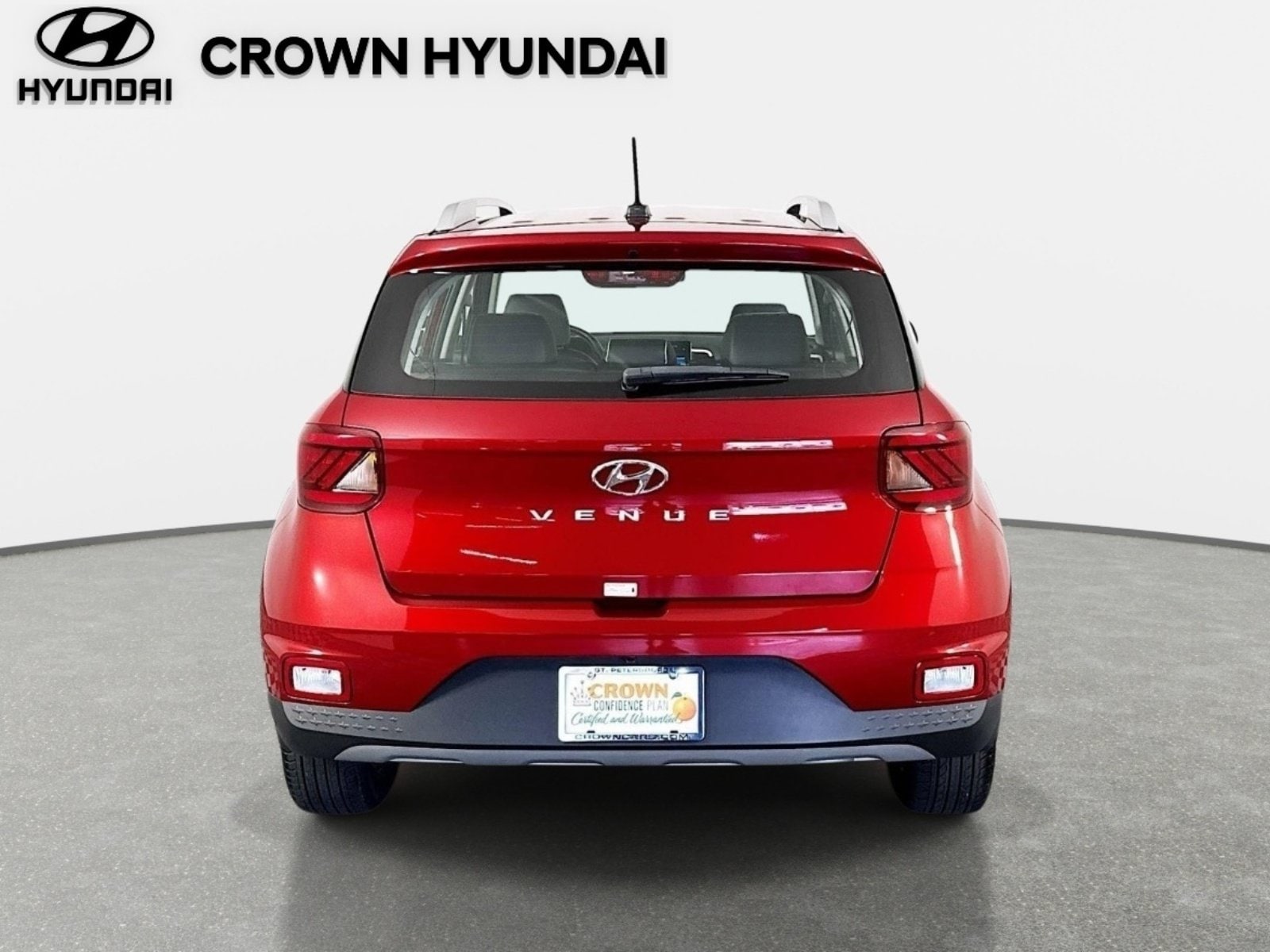 2025 Hyundai Venue Limited - Photo 6