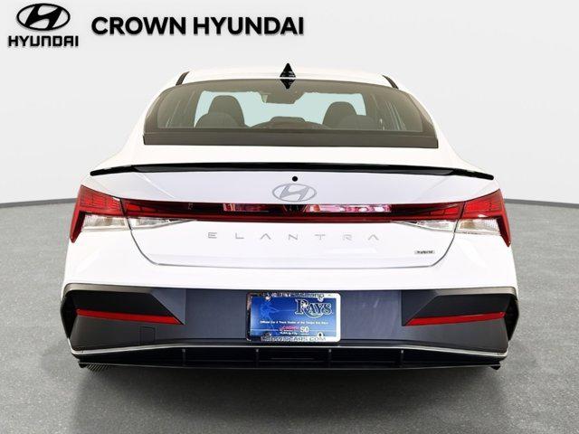 2025 Hyundai Elantra Blue - Photo 6
