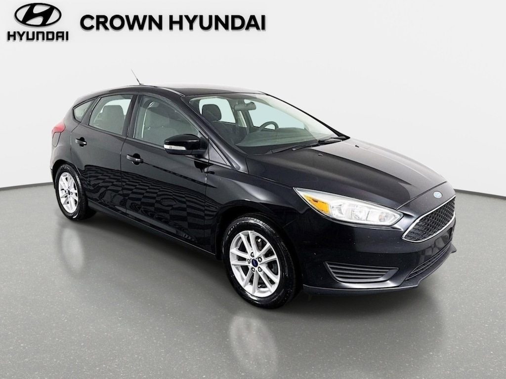 Used 2016 Ford Focus SE Hatchback