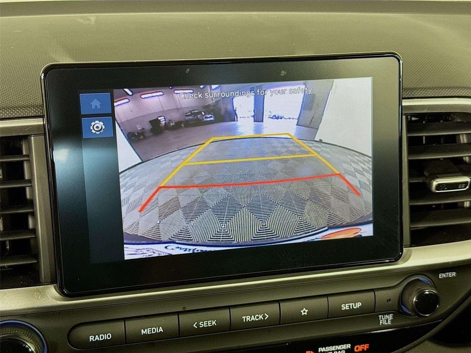 2025 Hyundai Venue SEL - Photo 16
