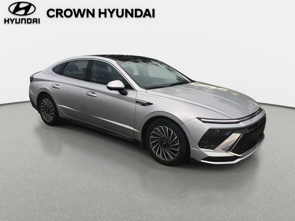 Used 2025 Hyundai Sonata Hybrid Limited Sedan