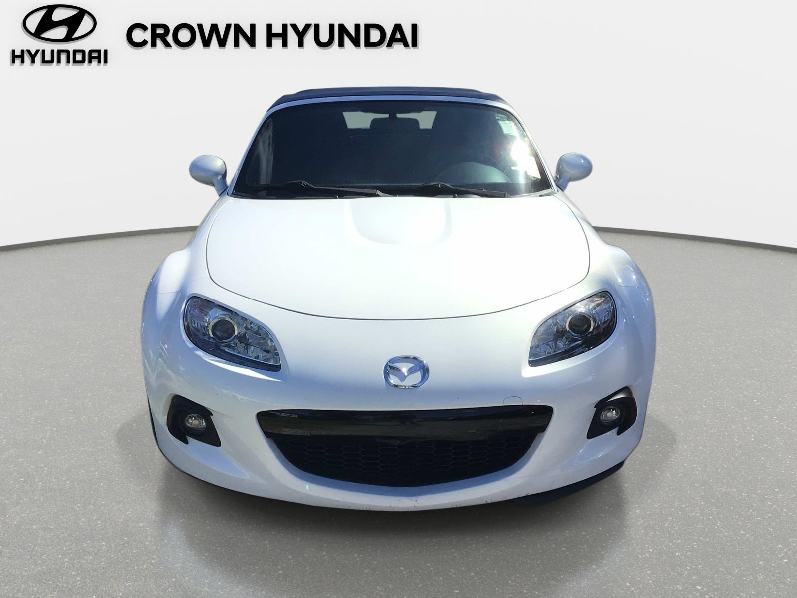 Used 2014 Mazda MX-5 Miata Sport with VIN JM1NC2JF3E0234913 for sale in St. Petersburg, FL