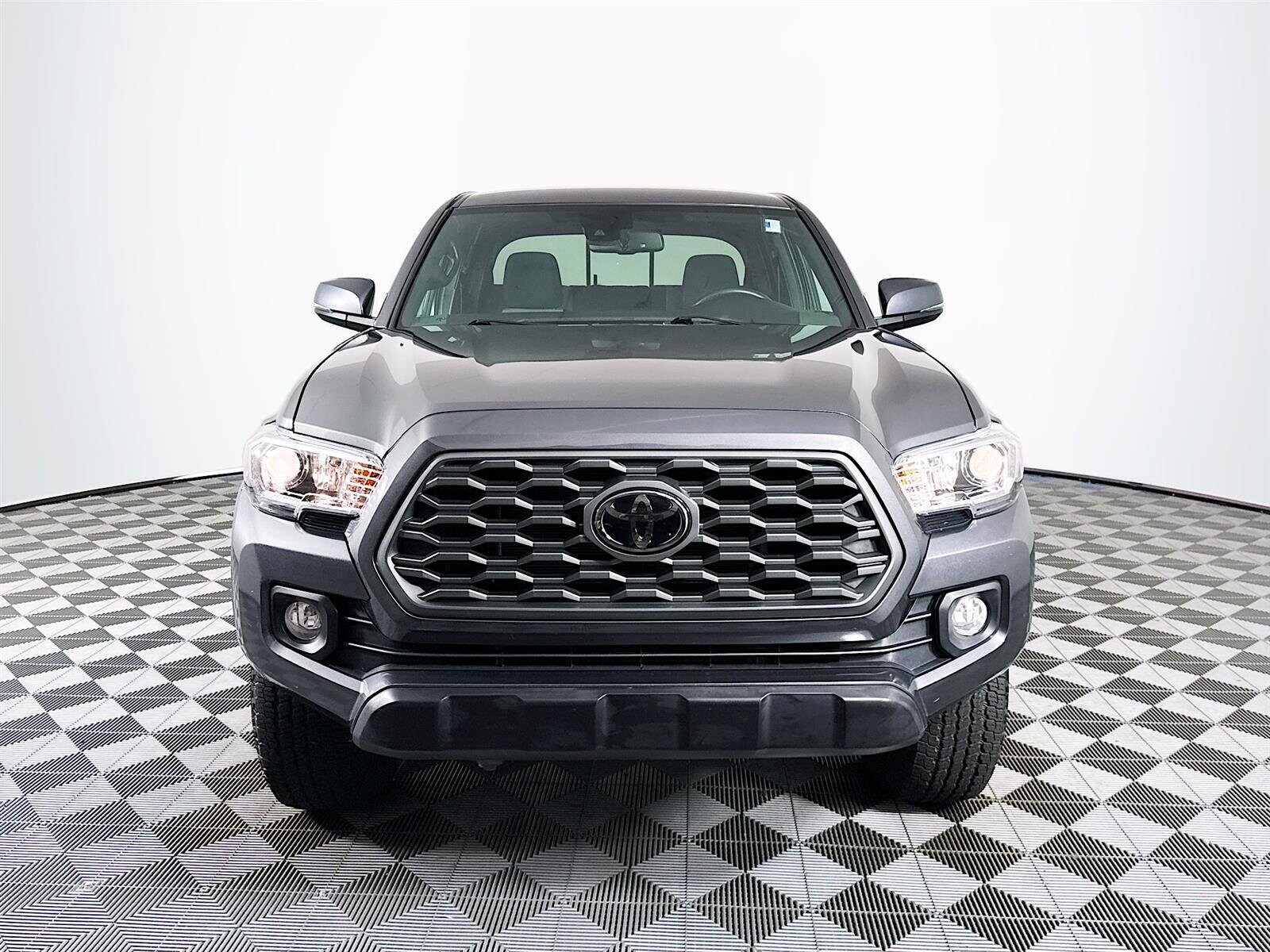 2021 Toyota Tacoma TRD Off-Road 4x4 photo 2