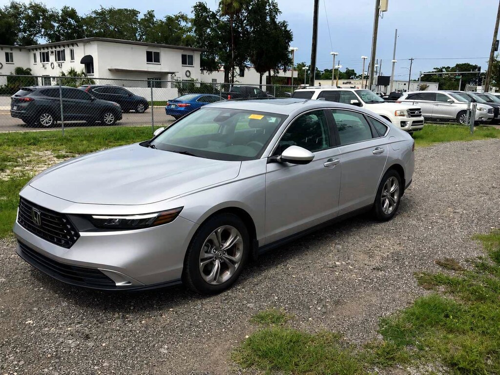 Used 2024 Honda Accord EX Sedan