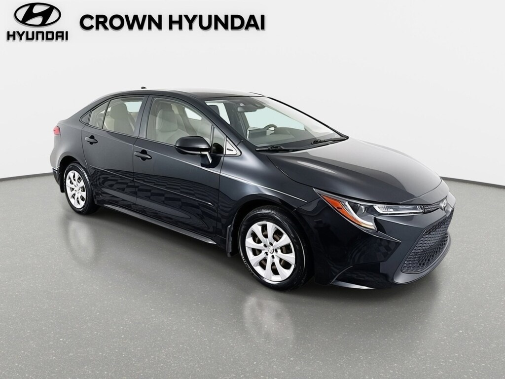 Used 2021 Toyota Corolla LE Sedan