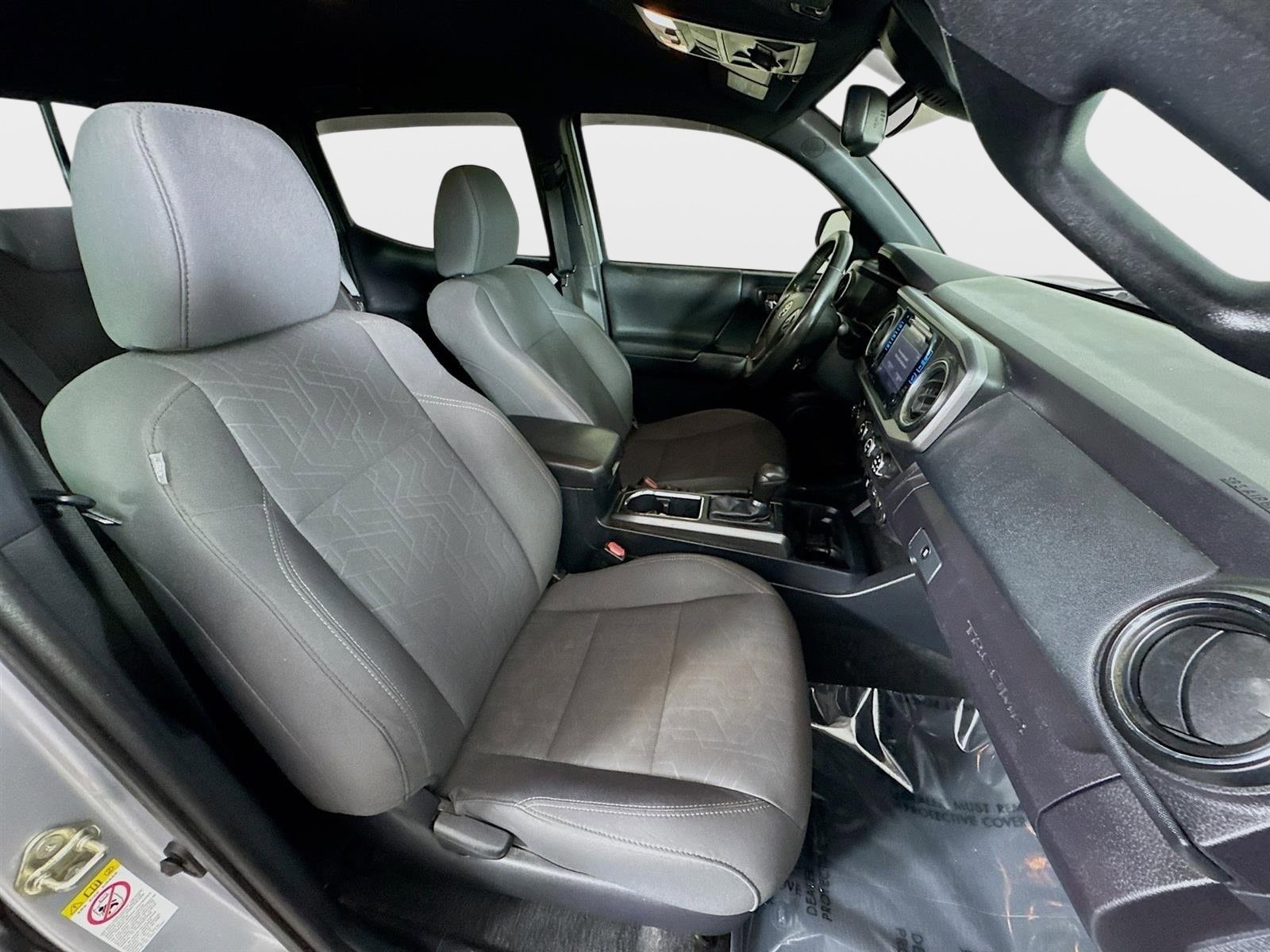 2019 Toyota Tacoma TRD Off Road - Photo 25