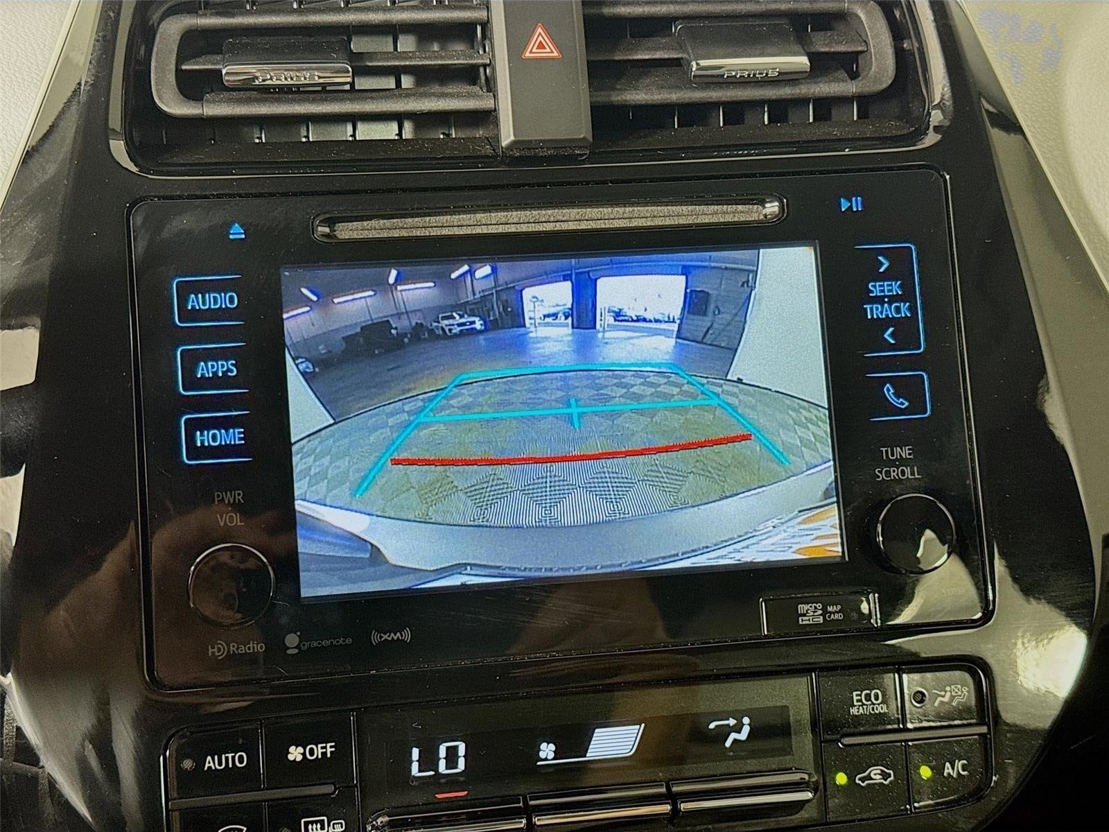 2017 Toyota Prius Three - Photo 16