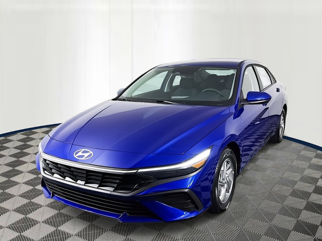 New 2026 Hyundai Elantra SE Sedan