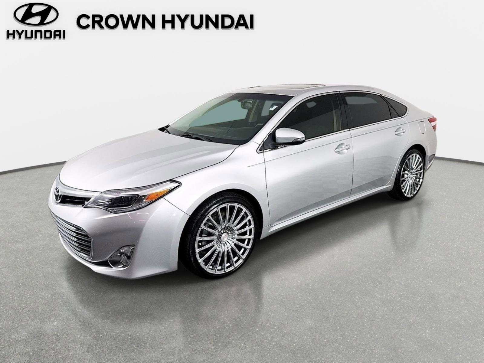 2014 Toyota Avalon XLE Touring's photo