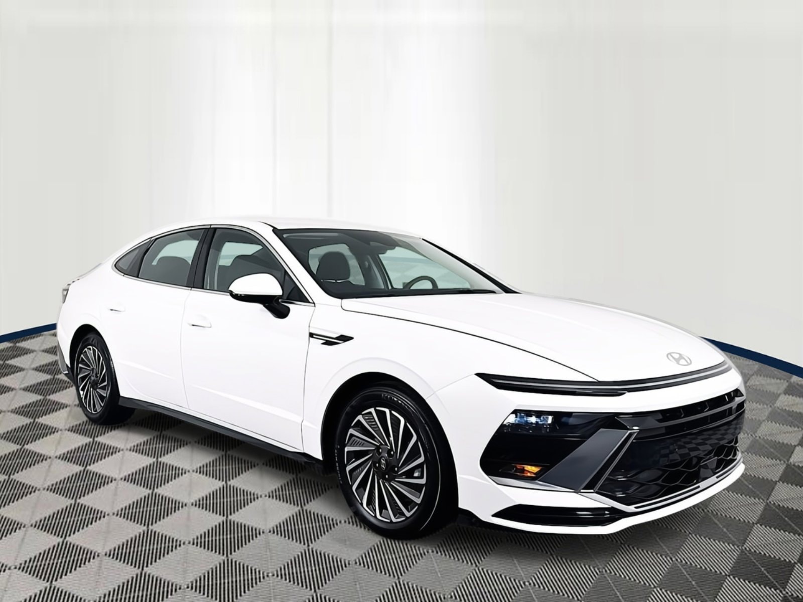 2025 Hyundai Sonata Hybrid SEL's photo