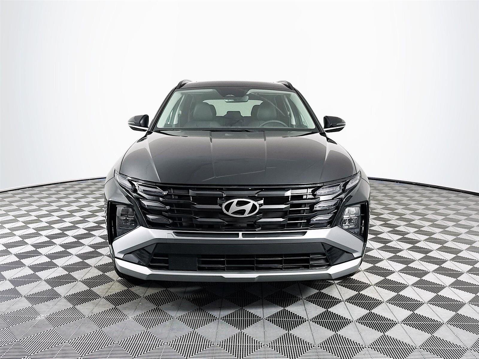 2025 Hyundai Tucson SEL Convenience photo 2
