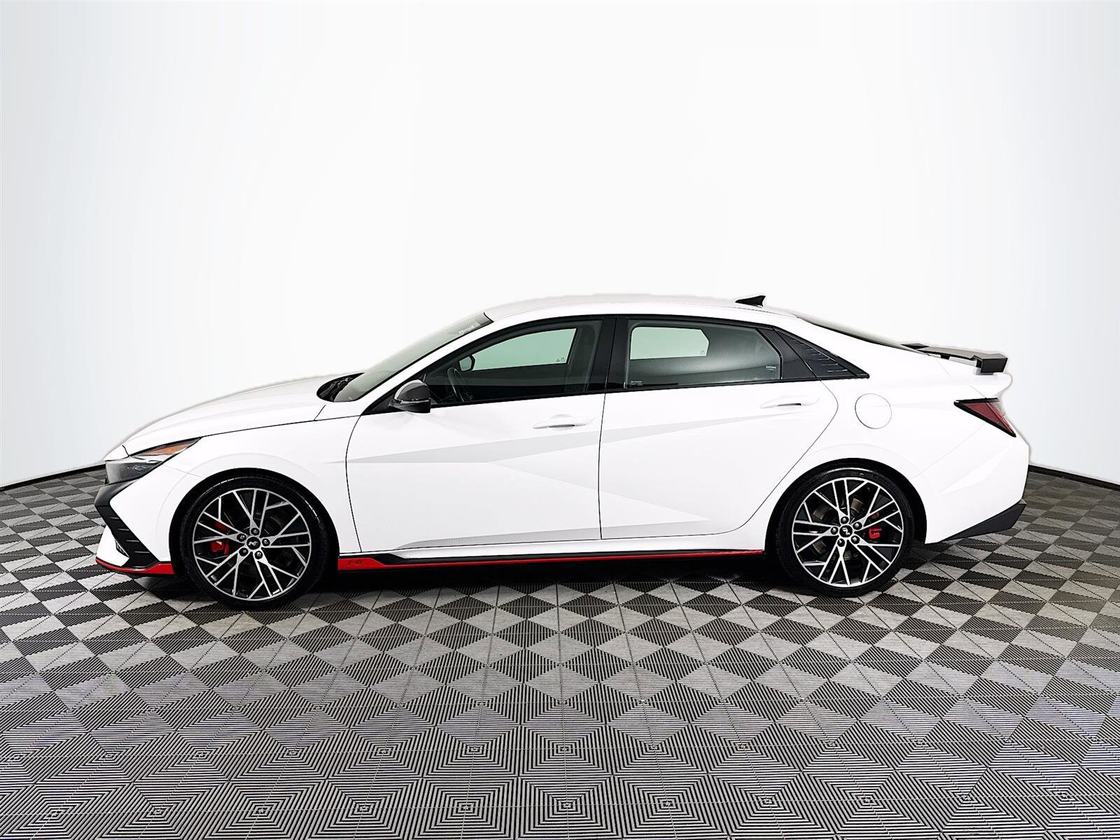 2023 Hyundai Elantra N Base photo 4