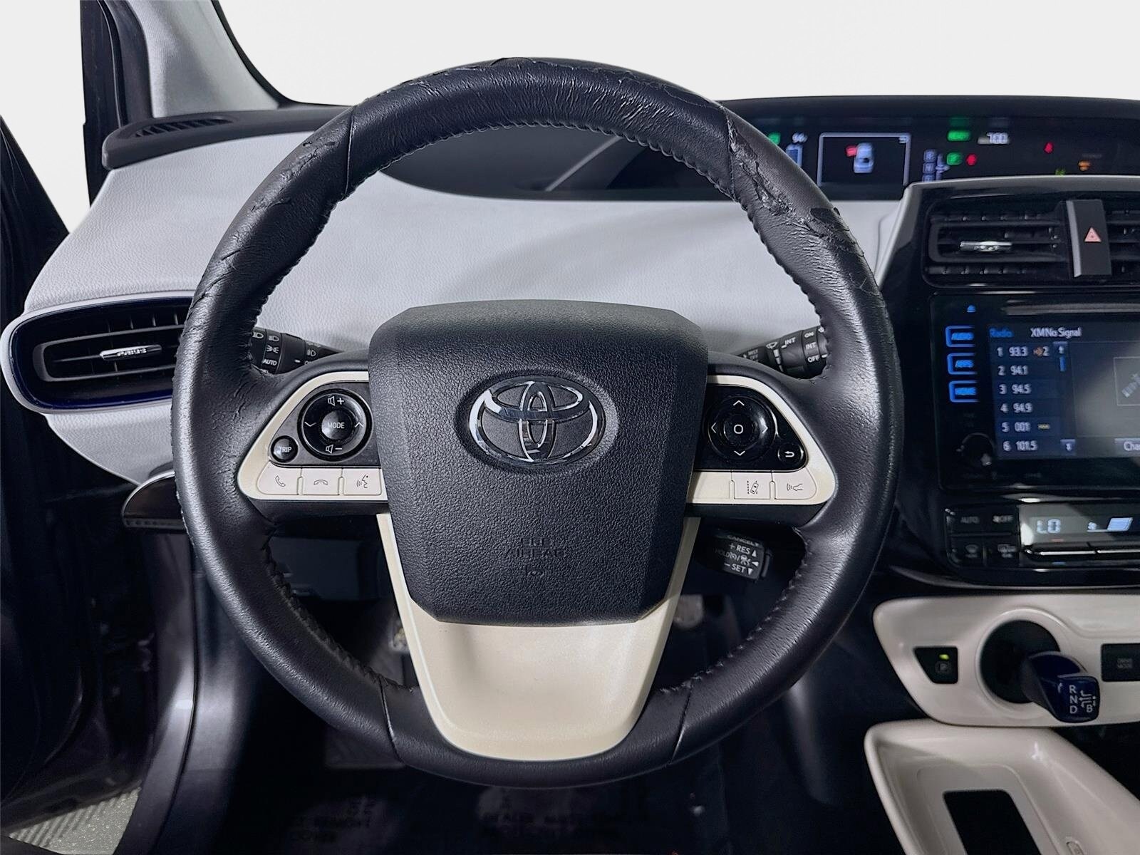 2017 Toyota Prius Three - Photo 13