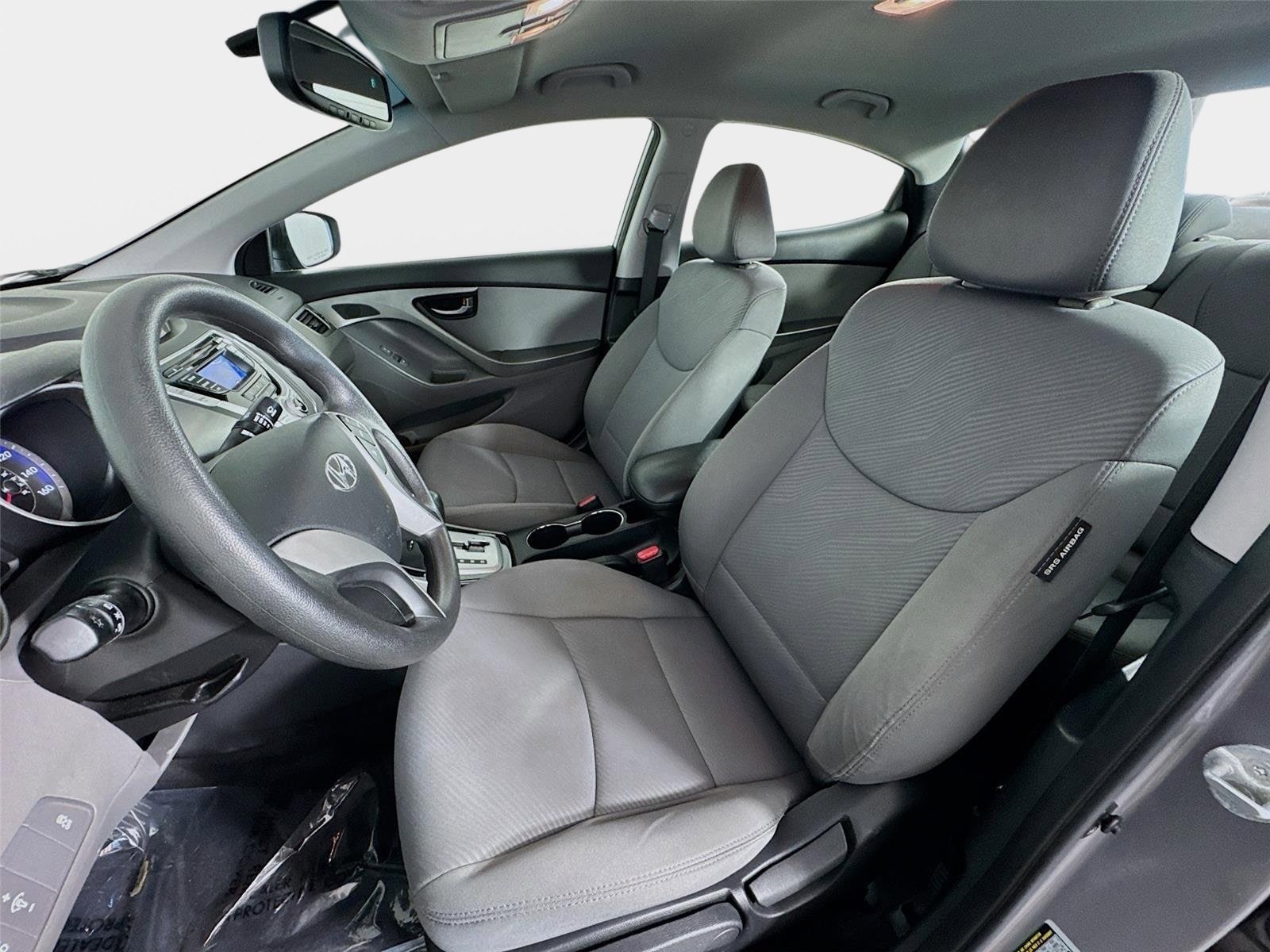 2012 Hyundai Elantra GLS - Photo 11