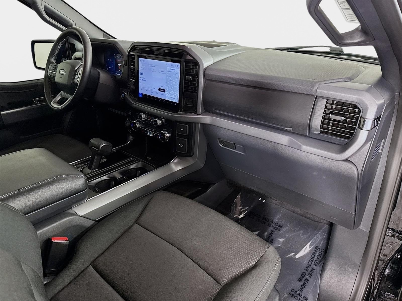 2025 Ford F-150 XLT - Photo 30
