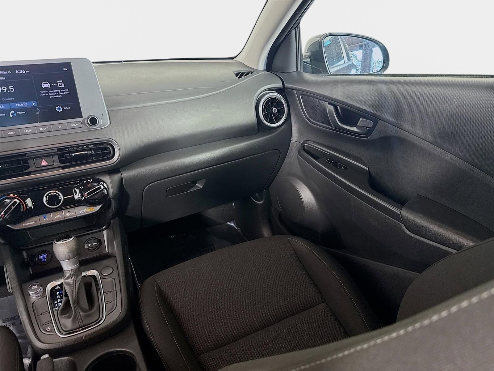 2023 Hyundai Kona SEL - Photo 22