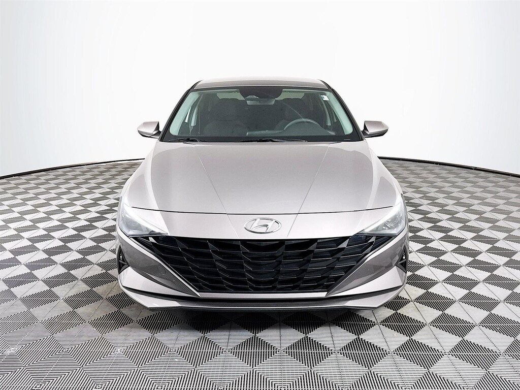 Used 2023 Hyundai Elantra Hybrid Blue Sedan