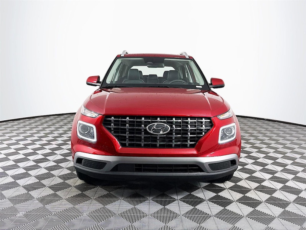 New 2025 Hyundai Venue Limited SUV