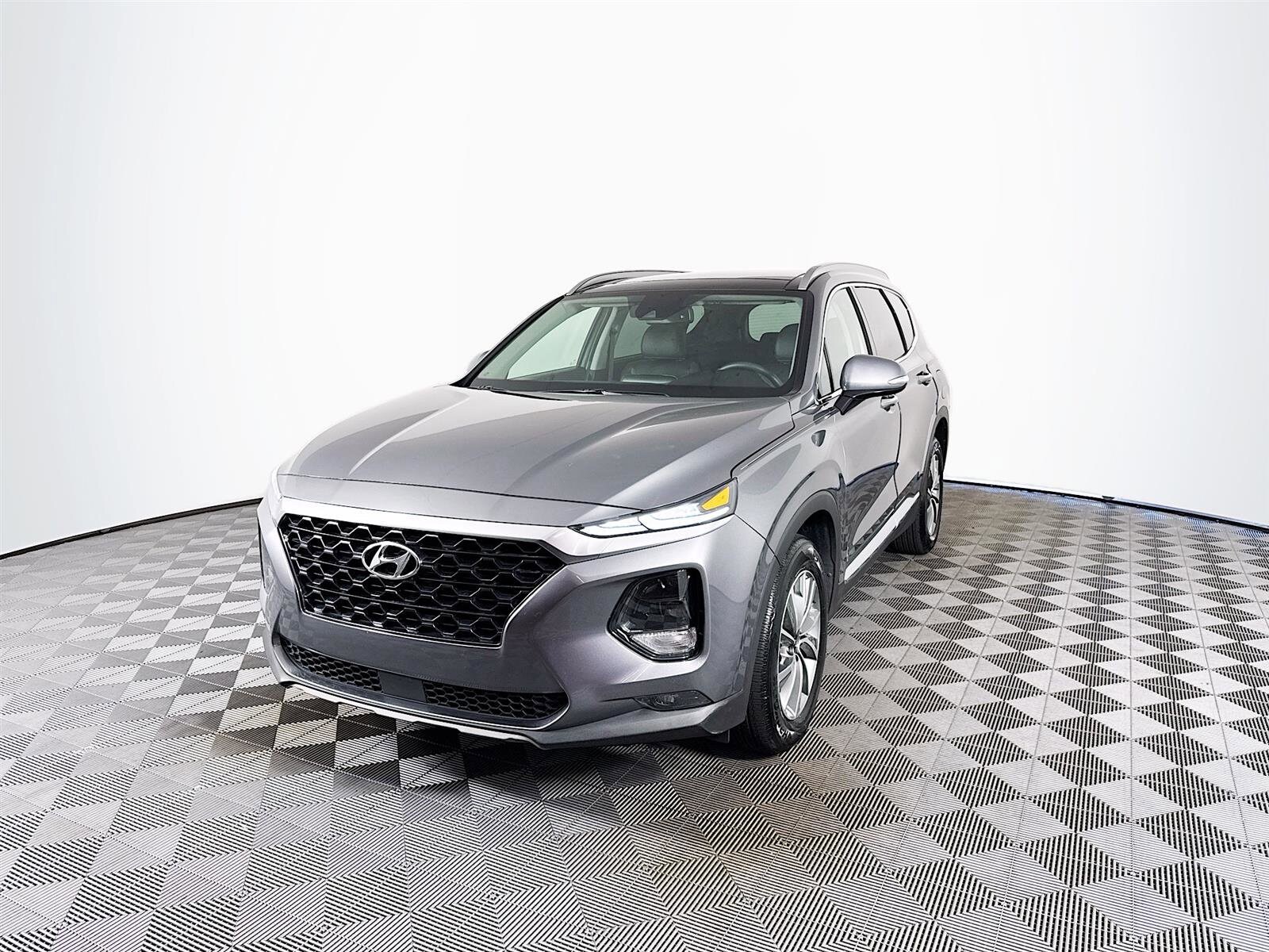 2019 Hyundai Santa Fe Limited photo 3