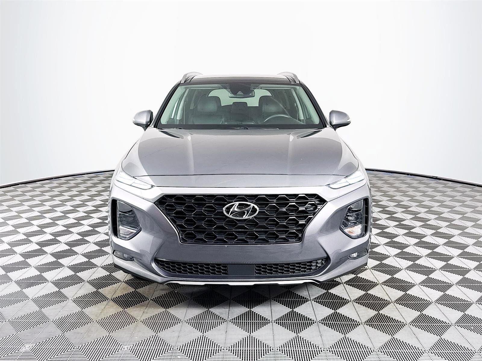 2019 Hyundai Santa Fe Limited photo 2