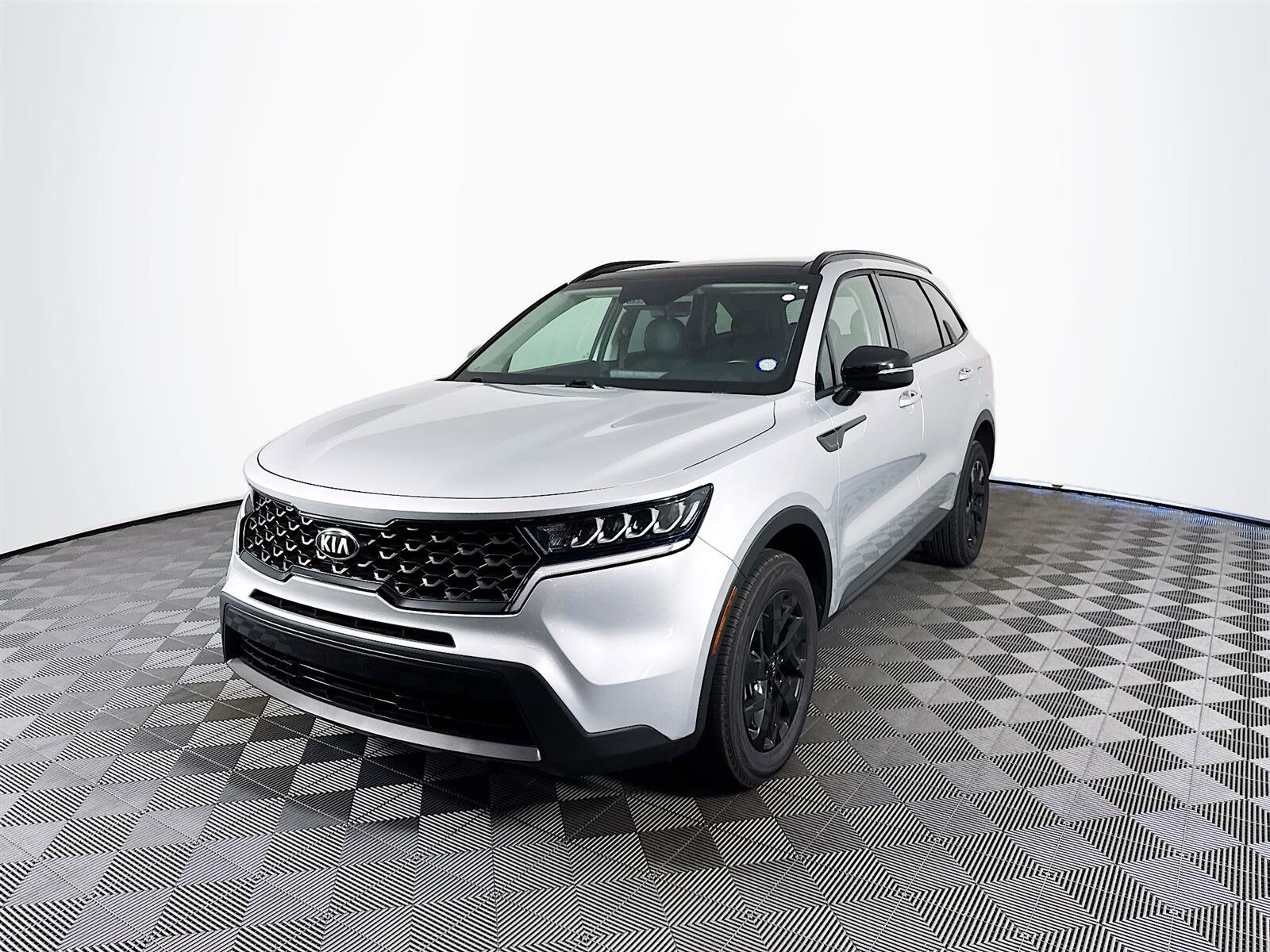 2021 Kia Sorento S photo 3