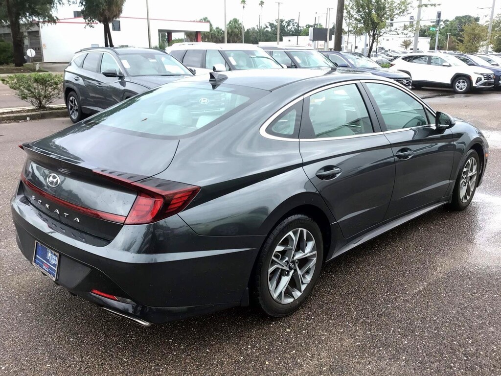 Used 2023 Hyundai Sonata SEL Sedan