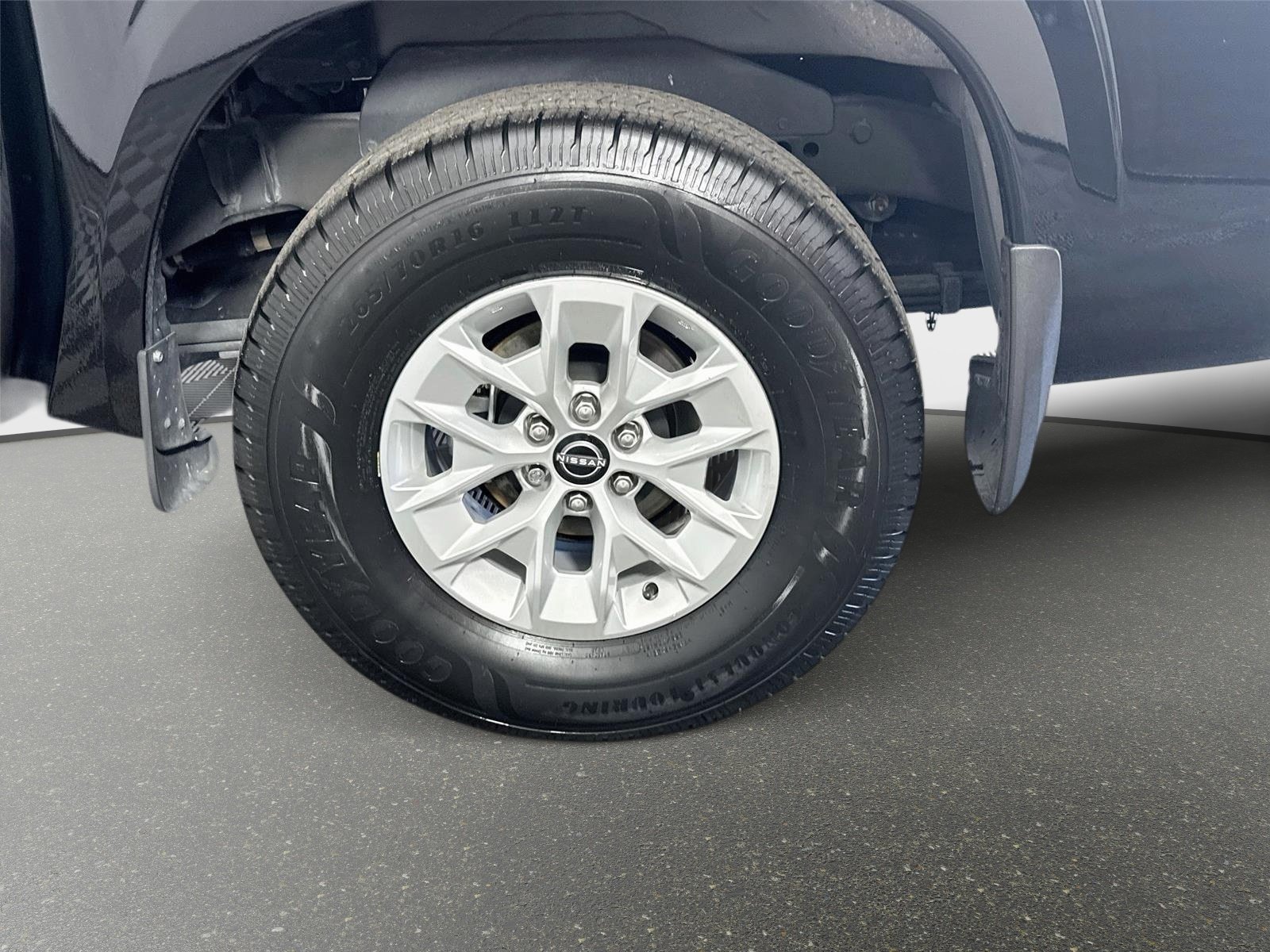 2024 Nissan Frontier SV - Photo 29