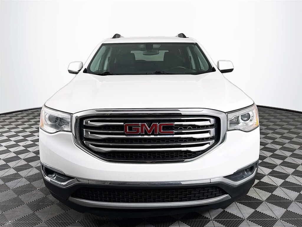 Used 2018 GMC Acadia SLE-2 SUV