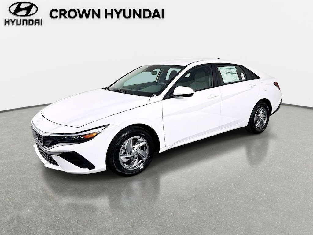 New 2026 Hyundai Elantra SE Sedan