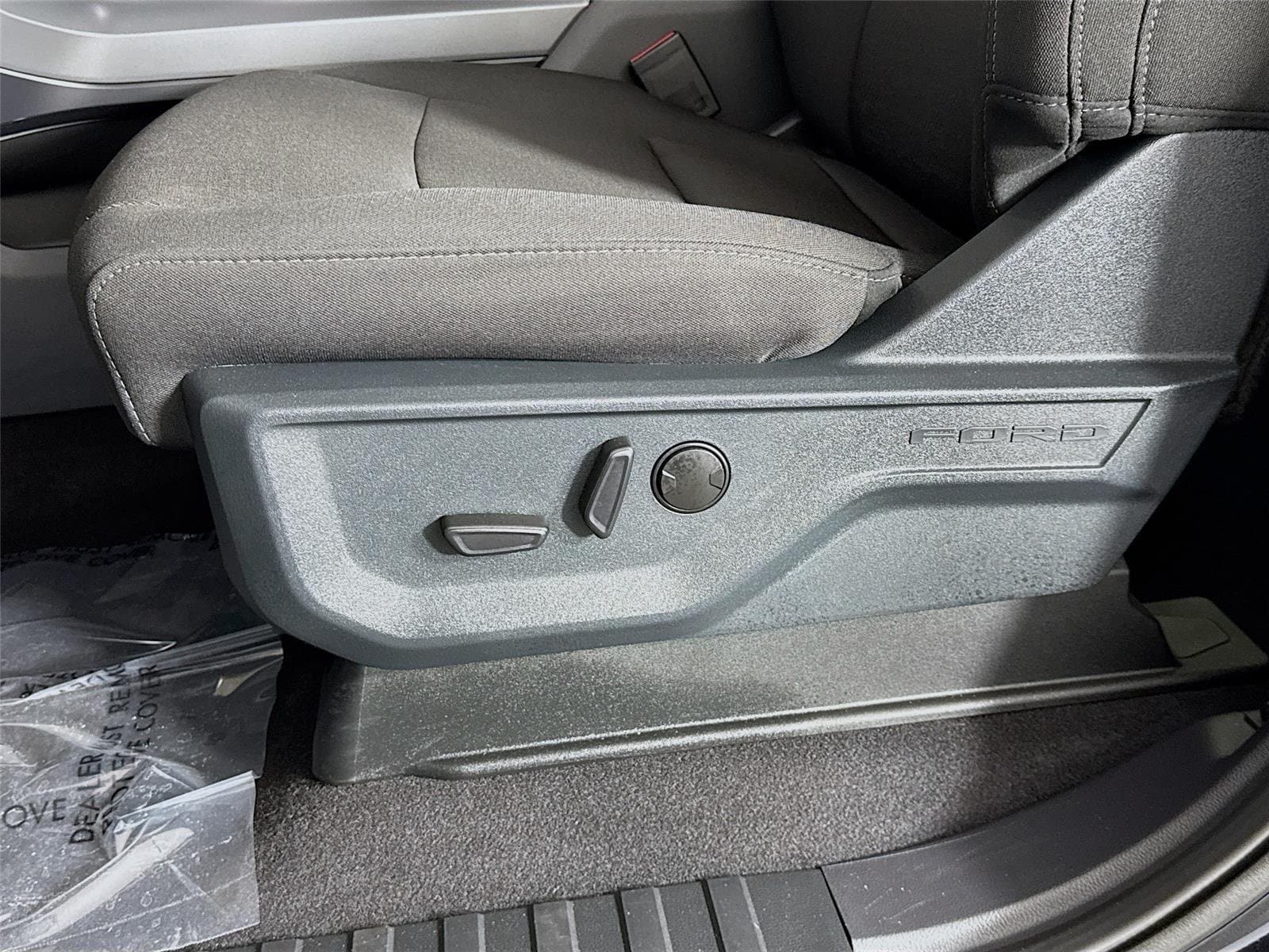 2025 Ford F-150 XLT - Photo 21