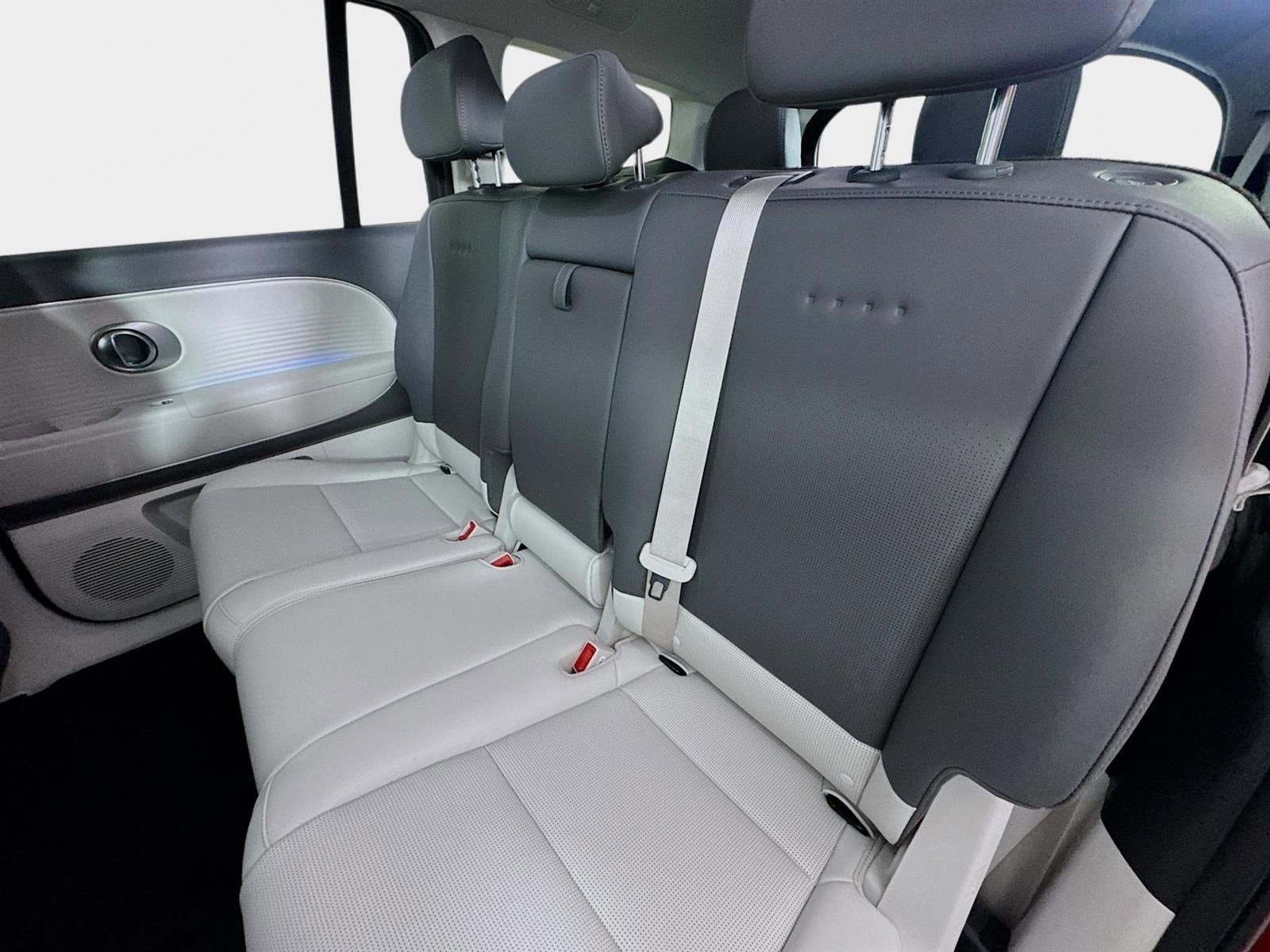 2026 Hyundai IONIQ 9 SEL - Photo 22