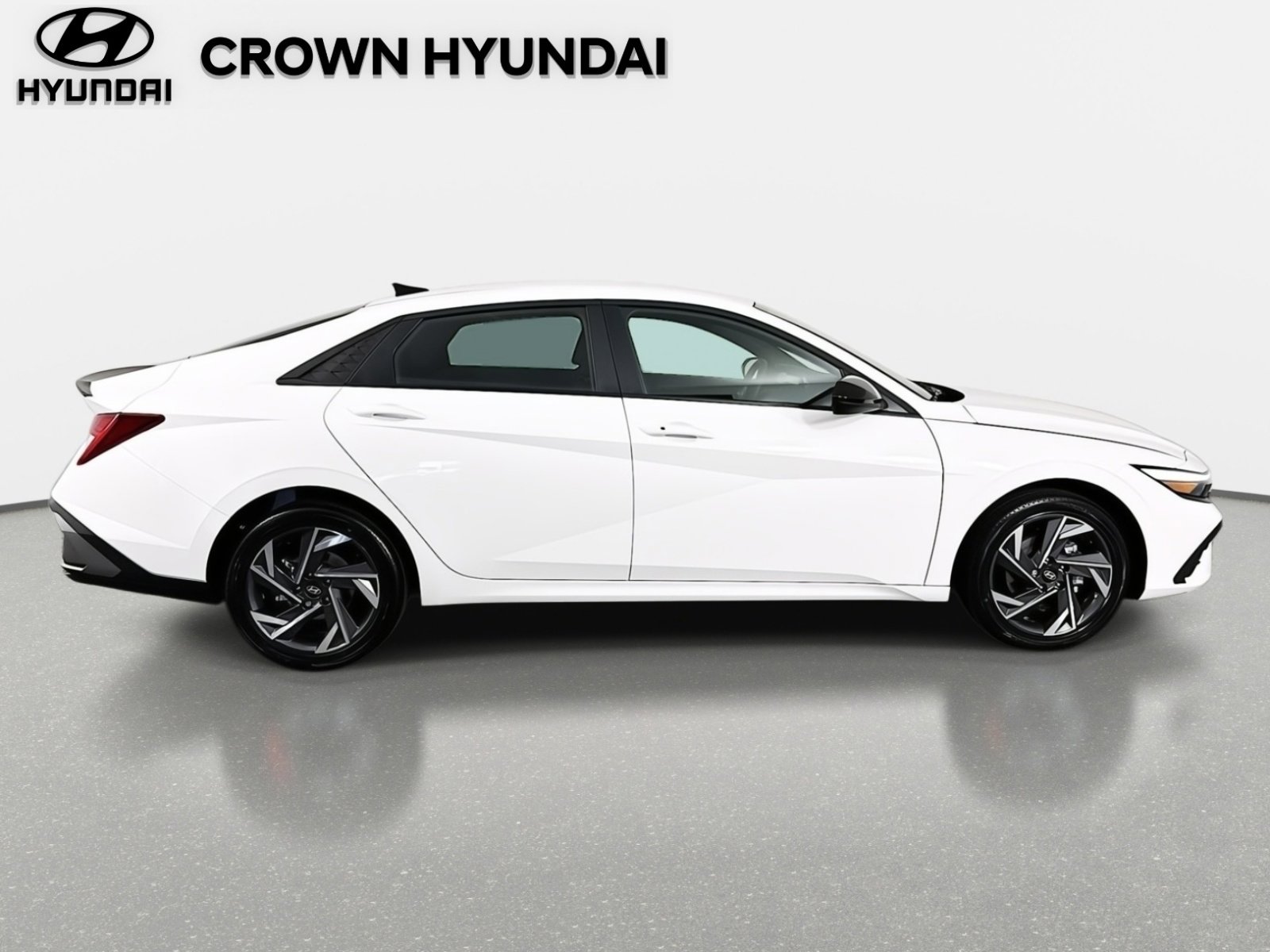 2025 Hyundai Elantra Blue - Photo 8