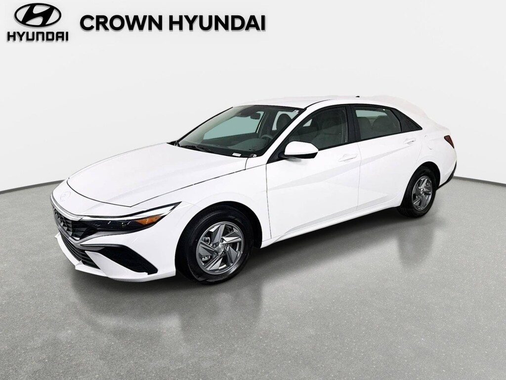 New 2026 Hyundai Elantra SE Sedan