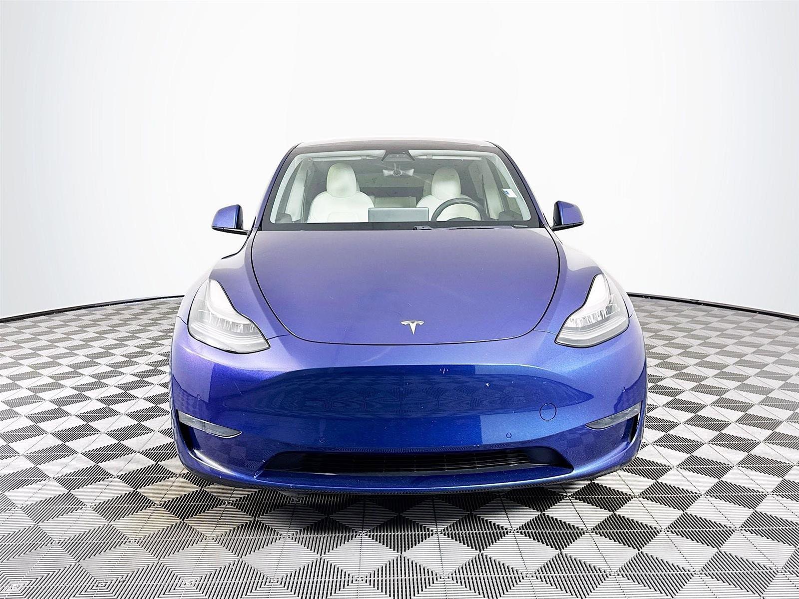 Used 2020 Tesla Model Y Long Range with VIN 5YJYGDEE6LF040096 for sale in Northfield, Minnesota