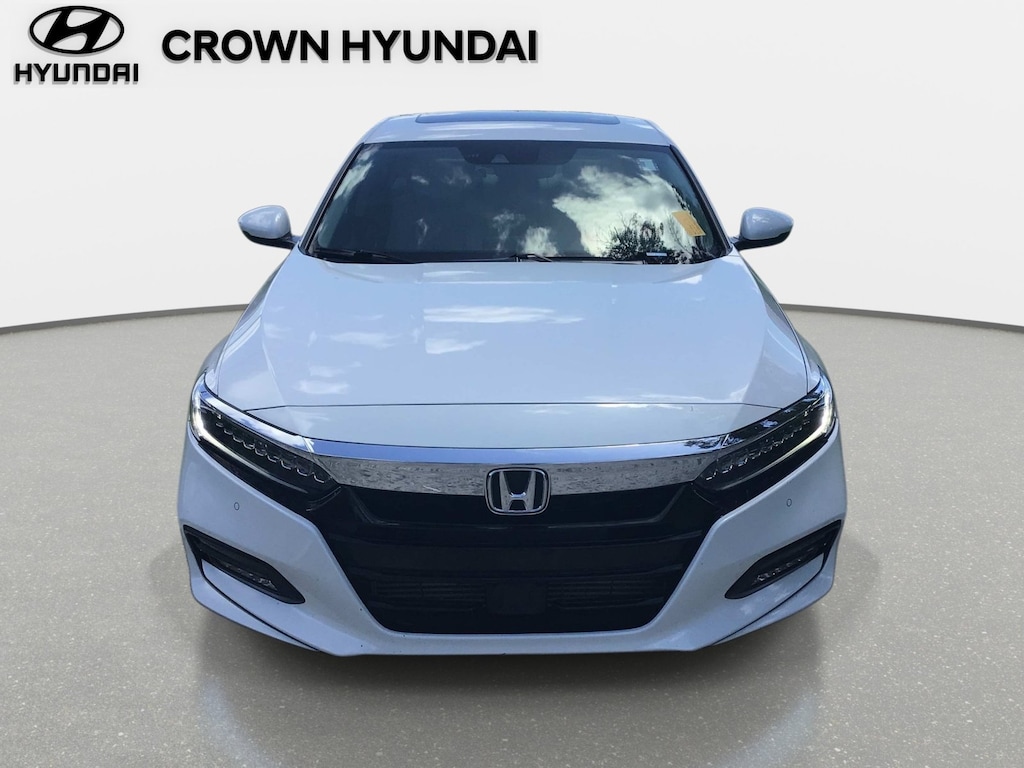 Used 2018 Honda Accord Touring 2.0T Sedan