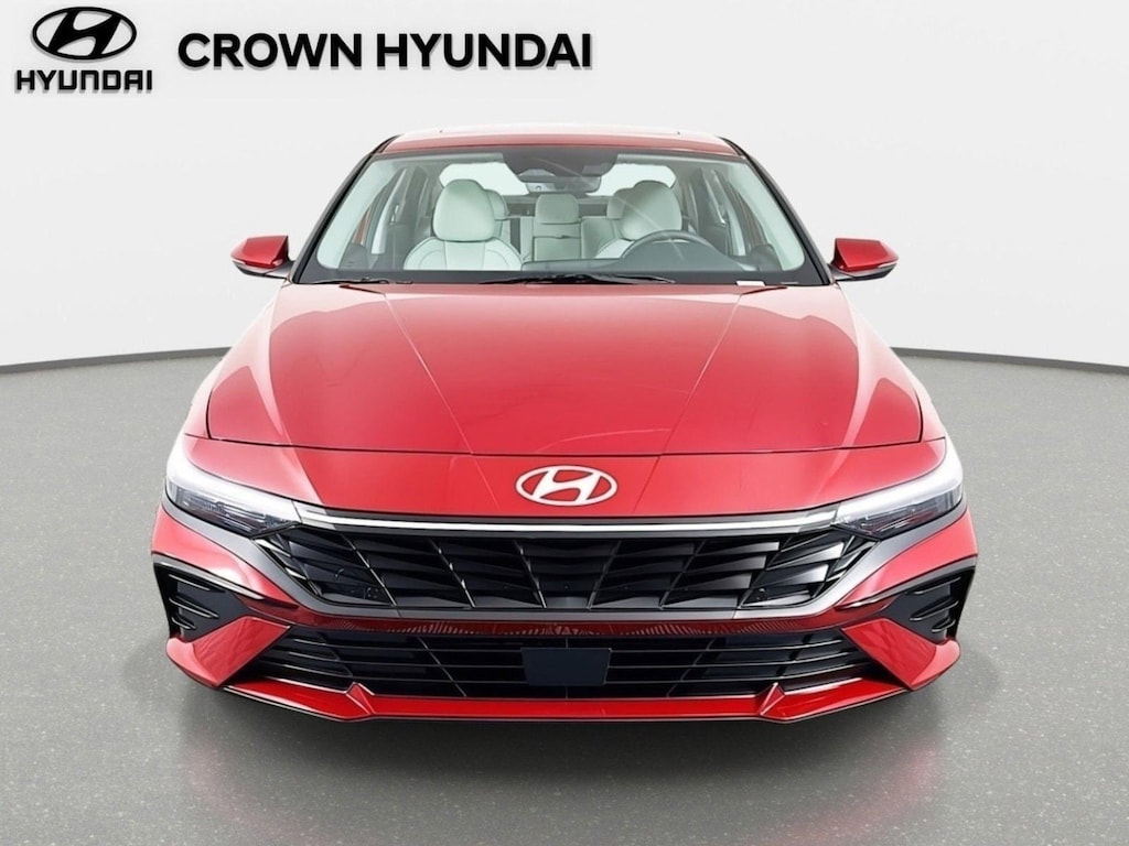 New 2025 Hyundai Elantra Limited Sedan