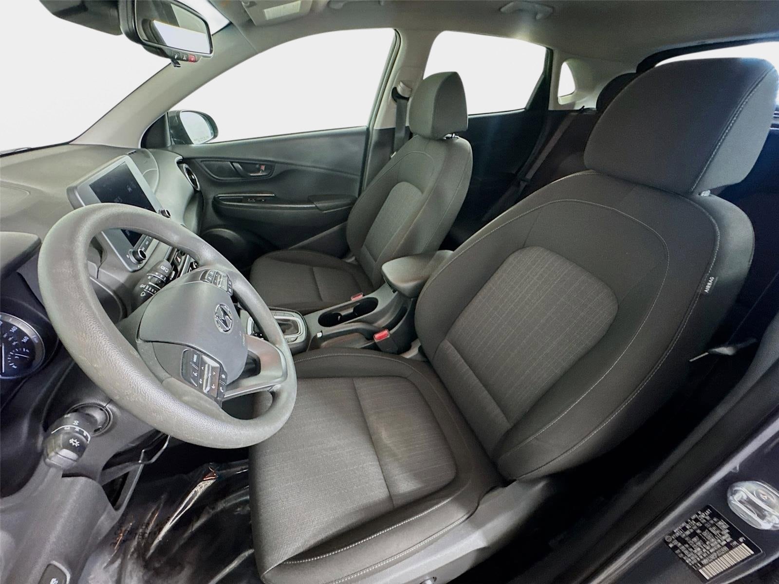 2023 Hyundai Kona SEL - Photo 11