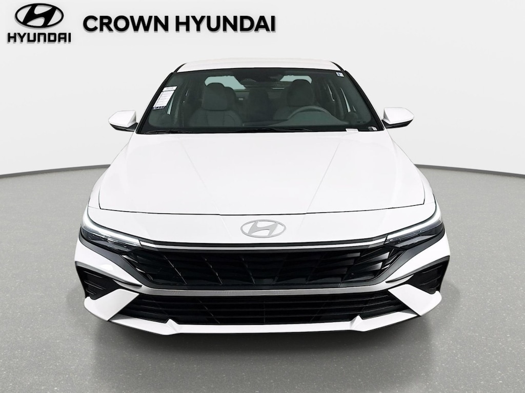 New 2026 Hyundai Elantra SE Sedan