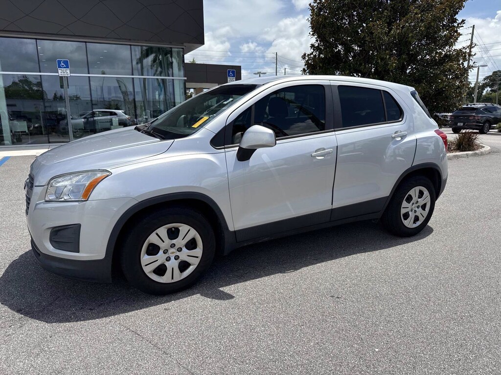Used 2016 Chevrolet Trax LS SUV