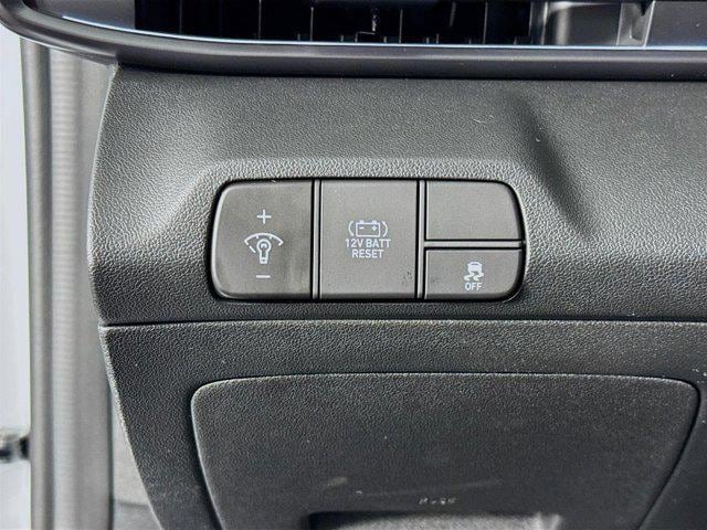 2025 Hyundai Elantra Blue - Photo 10
