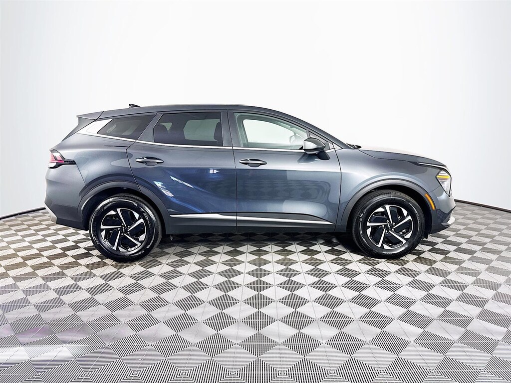 Certified 2024 Kia Sportage Hybrid LX SUV
