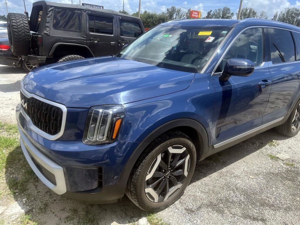 Certified 2023 Kia Telluride EX SUV